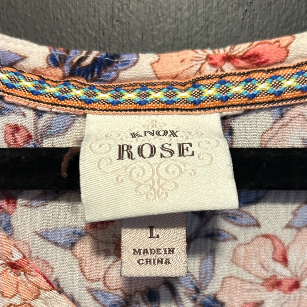 Knox Rose Multicolor Floral Top - Picture 2 of 5